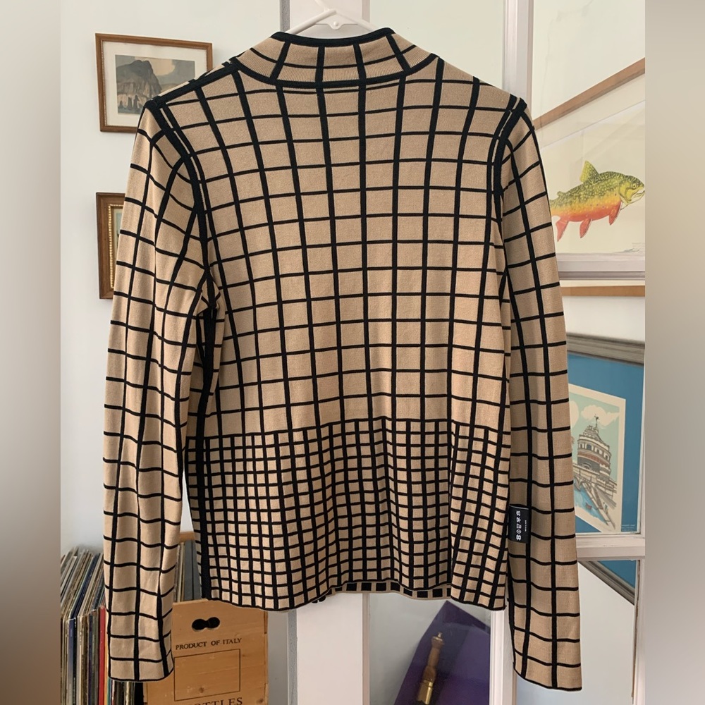 Reversible Pattern Sweater - Size M - image 4